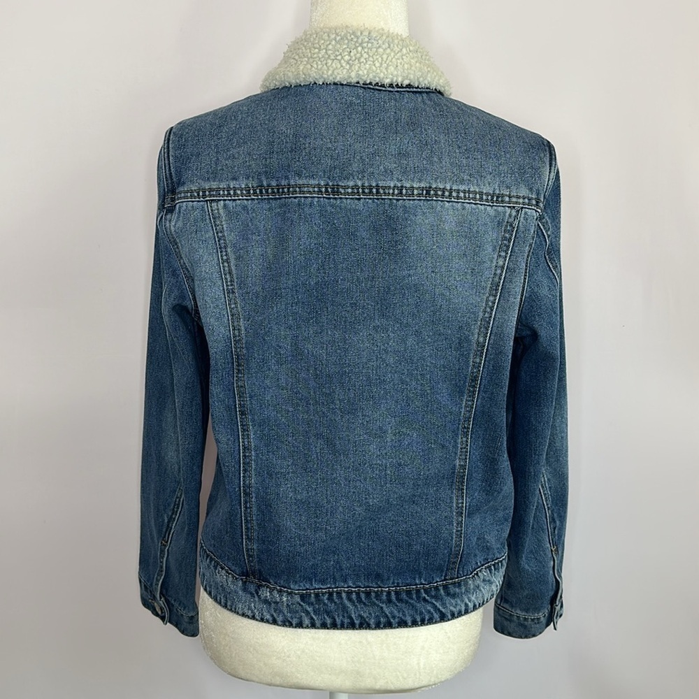 Kensie Blue Denim Jacket with Faux Sherpa Collar - Picture 4 of 9